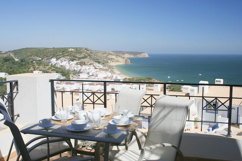 The View - Santo Antonio Villas, Golf & Spa Salema Restaurant foto
